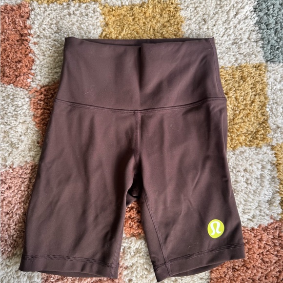 lululemon athletica Brown Women's Shorts - Picture 1 of 3